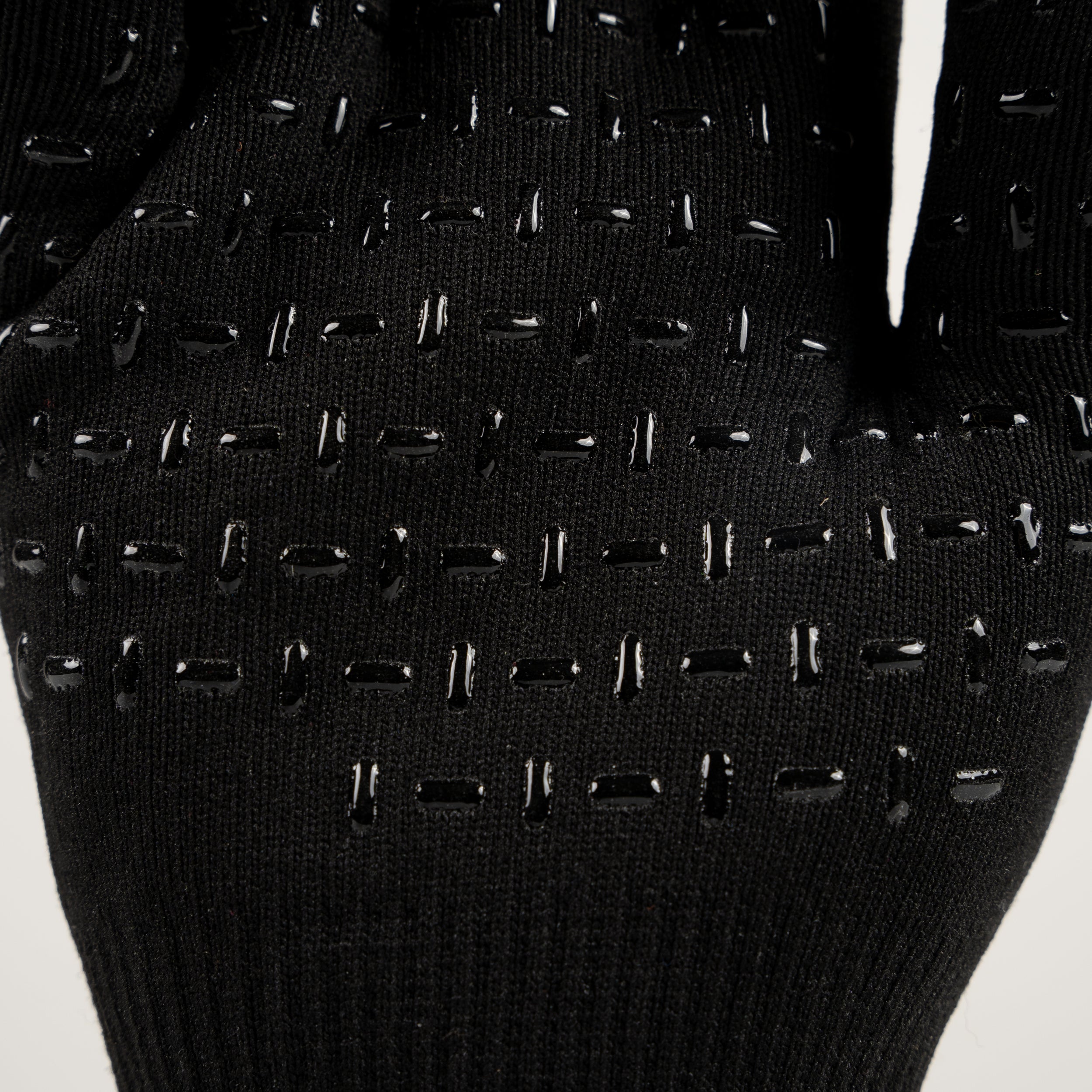 WATERPROOF KNIT GLOVES